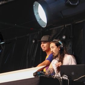 DJMag DJ top 100 2013  Top 10 Dutch DJ's rule