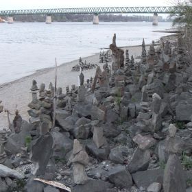 Római-parti kőkert - Art of stones beside the Danube