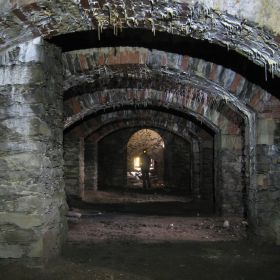 Kamenz castle cellars